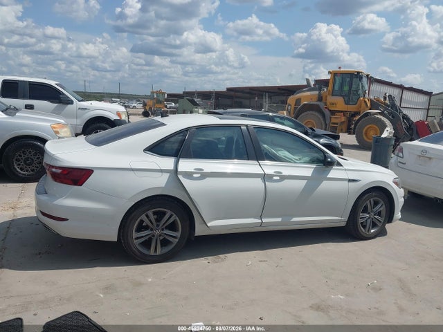 45824750 :رقم المزاد ، 3VWC57BUXMM062948 vin ، 2021 Volkswagen Jetta 1.4t R-line/1.4t Se/s مزاد بيع