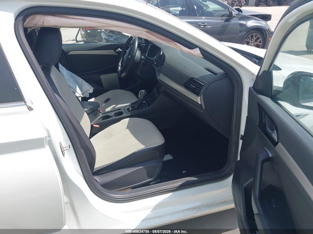 45824750 :رقم المزاد ، 3VWC57BUXMM062948 vin ، 2021 Volkswagen Jetta 1.4t R-line/1.4t Se/s مزاد بيع