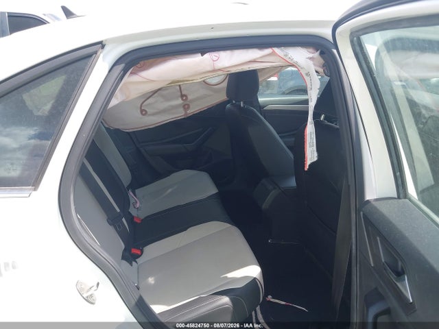 45824750 :رقم المزاد ، 3VWC57BUXMM062948 vin ، 2021 Volkswagen Jetta 1.4t R-line/1.4t Se/s مزاد بيع