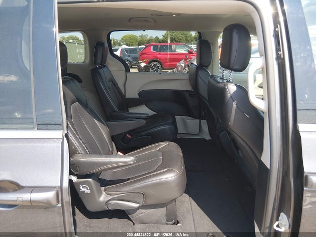 Chrysler Pacifica Touring L 2023 2C4RC1BG6PR580918 Image 8