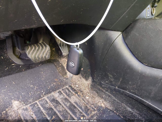 Nissan ROGUE S 2017 KNMAT2MT7HP578398 Image 11