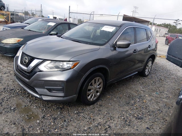 Nissan ROGUE S 2017 KNMAT2MT7HP578398 Image 2