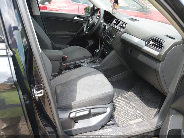 Продаж на аукціоні авто 2020 Volkswagen Tiguan 2.0t S, vin: 3VV0B7AX8LM054826, номер лоту: 45824857