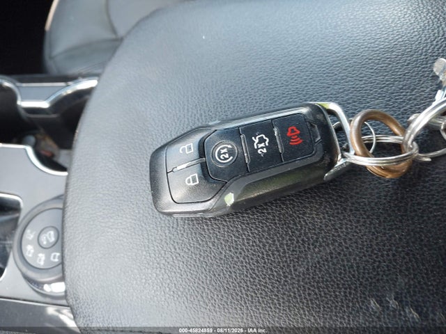 45824859 :رقم المزاد ، 1FM5K8DHXGGC55881 vin ، 2016 Ford Explorer Xlt مزاد بيع