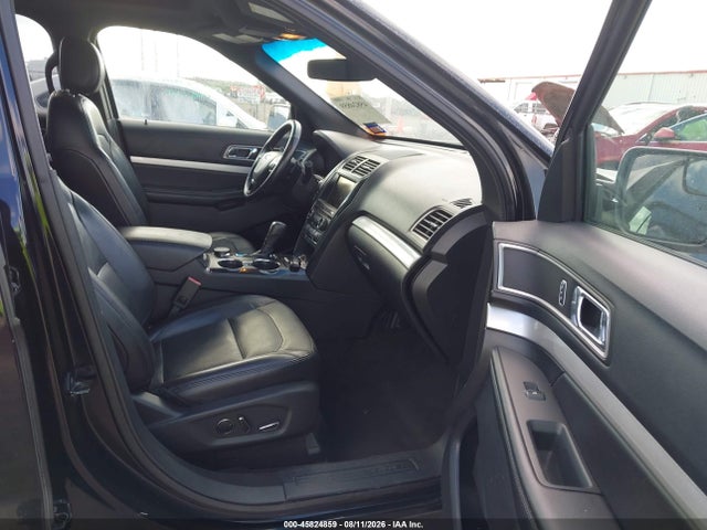 45824859 :رقم المزاد ، 1FM5K8DHXGGC55881 vin ، 2016 Ford Explorer Xlt مزاد بيع