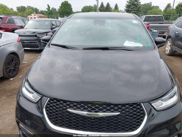 2026 Chrysler Pacifica Select მანქანა იყიდება აუქციონზე, vin: 2C4RC1BG3TR231371, აუქციონის ნომერი: 45824895