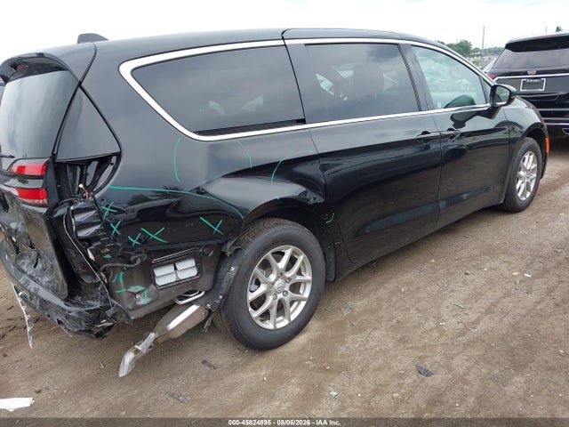 2026 Chrysler Pacifica Select მანქანა იყიდება აუქციონზე, vin: 2C4RC1BG3TR231371, აუქციონის ნომერი: 45824895