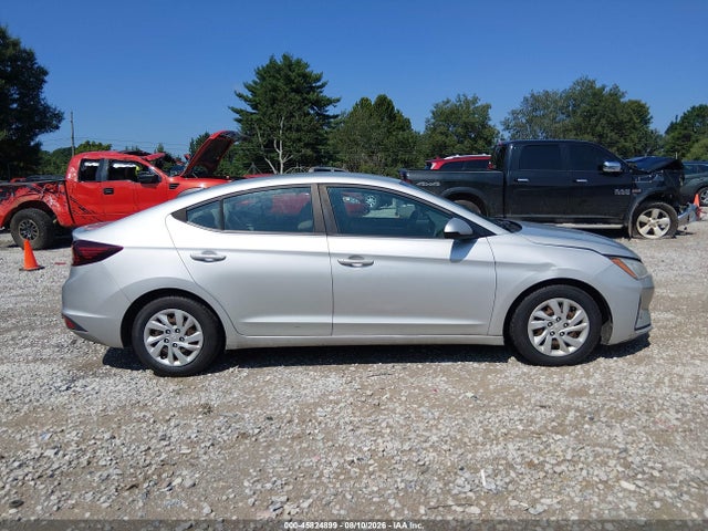 2019 Hyundai Elantra Se მანქანა იყიდება აუქციონზე, vin: 5NPD74LF7KH498000, აუქციონის ნომერი: 45824899