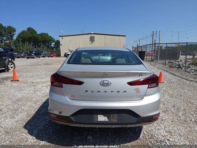 2019 Hyundai Elantra Se მანქანა იყიდება აუქციონზე, vin: 5NPD74LF7KH498000, აუქციონის ნომერი: 45824899