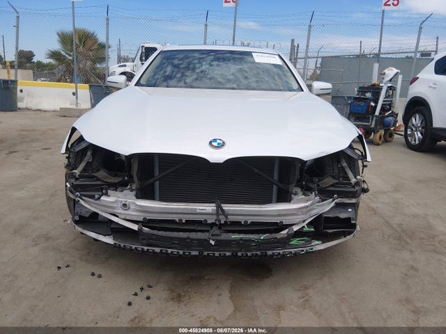 WBA7F2C59GG418135 BMW 750i Xdrive