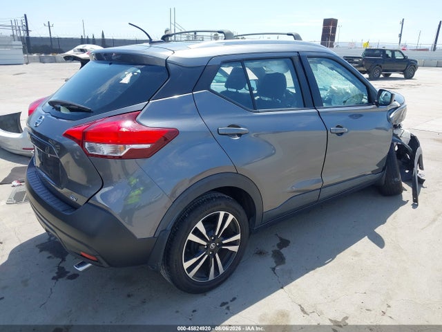 45824920 :رقم المزاد ، 3N1CP5CU6KL518319 vin ، 2019 Nissan Kicks Sv مزاد بيع