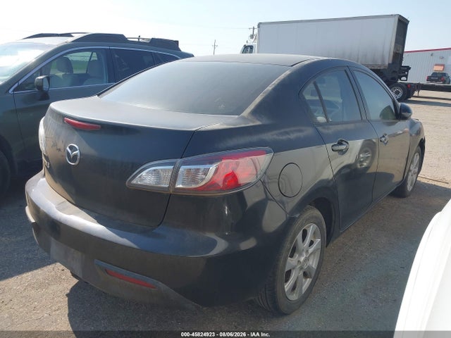 45824923 :رقم المزاد ، JM1BL1VF9B1472567 vin ، 2011 Mazda Mazda3 I Touring مزاد بيع