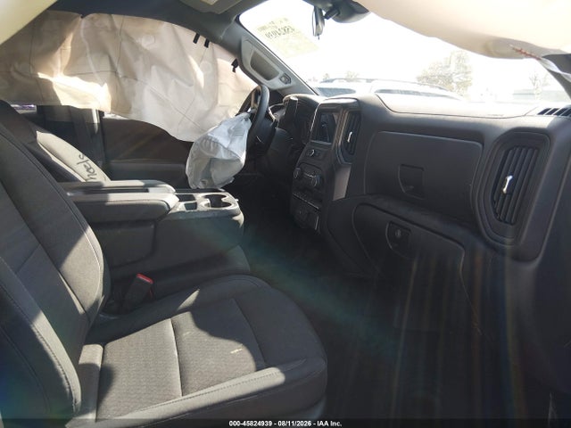 45824939 :رقم المزاد ، 3GCPKBEK5TG317402 vin ، 2026 Chevrolet Silverado 1500 4wd  Short Bed Custom مزاد بيع