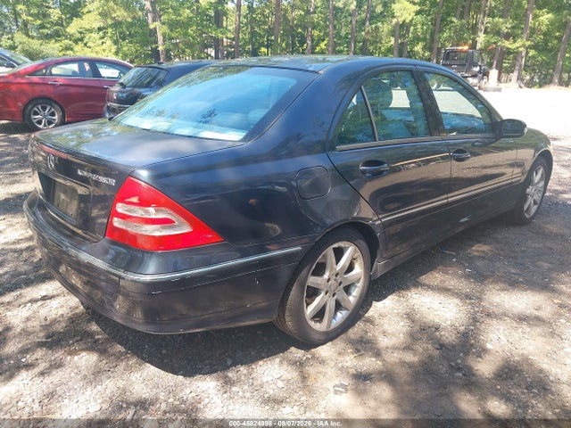 45824998 :رقم المزاد ، WDBRF40J84A563074 vin ، 2004 Mercedes-benz C 230 Kompressor Sport/sport مزاد بيع