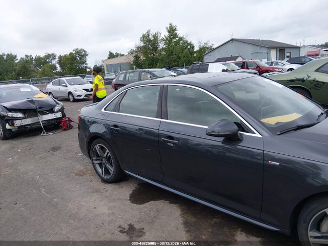 Продажа на аукционе авто 2018 Audi A4 2.0t Premium/2.0t Tech Premium, vin: WAUENAF47JN018486, номер лота: 45825005