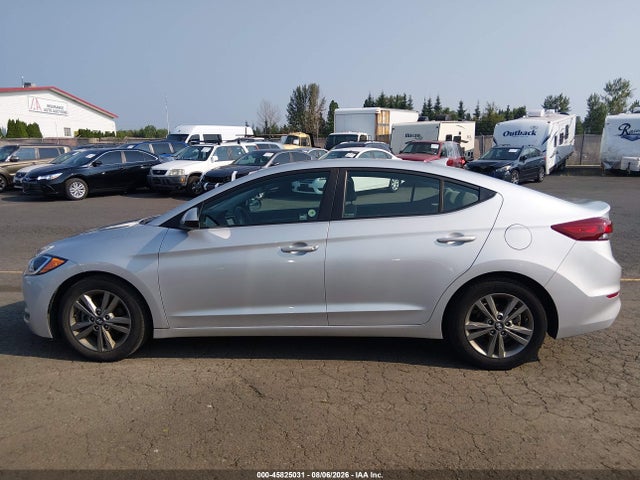 Продаж на аукціоні авто 2018 Hyundai Elantra Sel, vin: 5NPD84LF9JH391932, номер лоту: 45825031