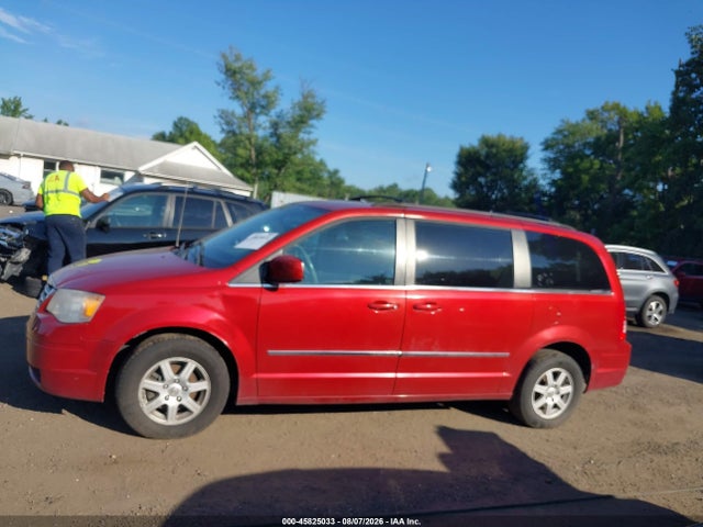 Продаж на аукціоні авто 2010 Chrysler Town & Country Touring, vin: 2A4RR5D13AR249861, номер лоту: 45825033