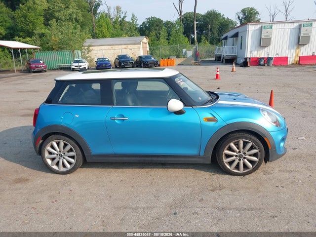 Продаж на аукціоні авто 2017 Mini Hardtop Cooper, vin: WMWXP5C58H3C63653, номер лоту: 45825047