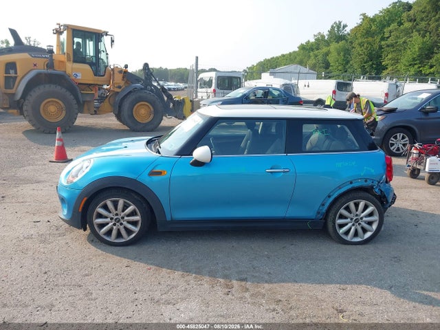 Продаж на аукціоні авто 2017 Mini Hardtop Cooper, vin: WMWXP5C58H3C63653, номер лоту: 45825047