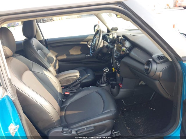 Продаж на аукціоні авто 2017 Mini Hardtop Cooper, vin: WMWXP5C58H3C63653, номер лоту: 45825047