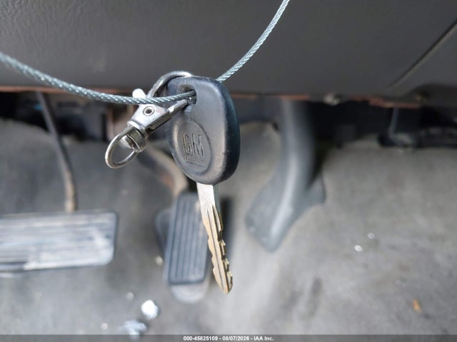 2005 Gmc Sierra 1500 Sle მანქანა იყიდება აუქციონზე, vin: 2GTEC13T051203538, აუქციონის ნომერი: 45825109