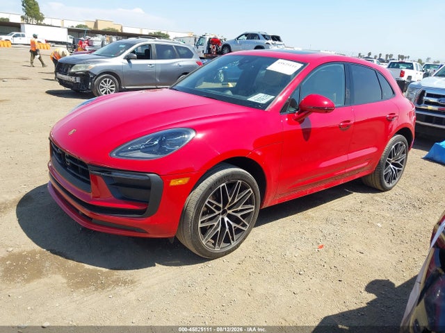 45825111 :رقم المزاد ، WP1AA2A56SLB09277 vin ، 2025 Porsche Macan T مزاد بيع