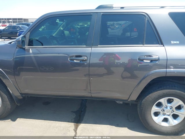 Toyota 4RUNNER SR5 2020 JTEBU5JR4L5757350 Image 14