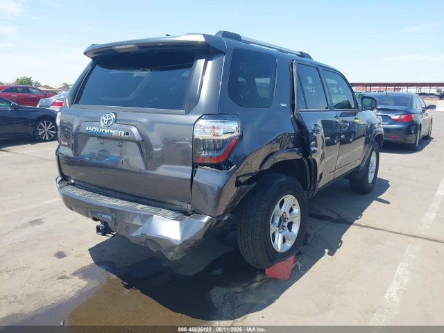 Toyota 4RUNNER SR5 2020 JTEBU5JR4L5757350 Image 6
