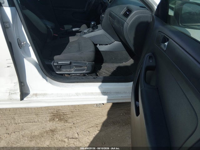 2016 Volkswagen Jetta 1.4t S მანქანა იყიდება აუქციონზე, vin: 3VW267AJ5GM212839, აუქციონის ნომერი: 45825138