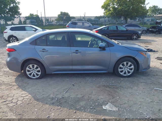 45825152 :رقم المزاد ، JTDEPMAEXN3009197 vin ، 2022 Toyota Corolla Le مزاد بيع
