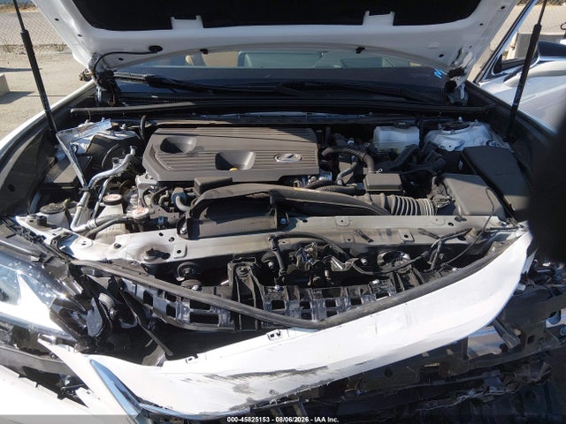 58ADA1C15SU074443 Lexus ES 300H