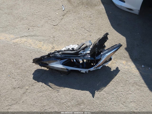 58ADA1C15SU074443 Lexus ES 300H