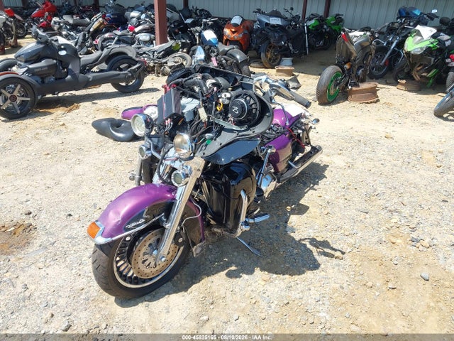 2011 Harley-davidson Flhtcu მანქანა იყიდება აუქციონზე, vin: 1HD1FC417BB618025, აუქციონის ნომერი: 45825165