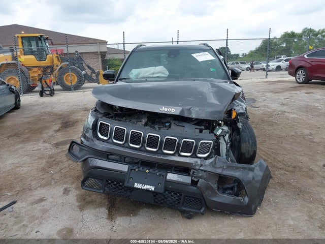 45825194 :رقم المزاد ، 3C4NJDBN9PT559109 vin ، 2023 Jeep Compass Latitude 4x4 مزاد بيع
