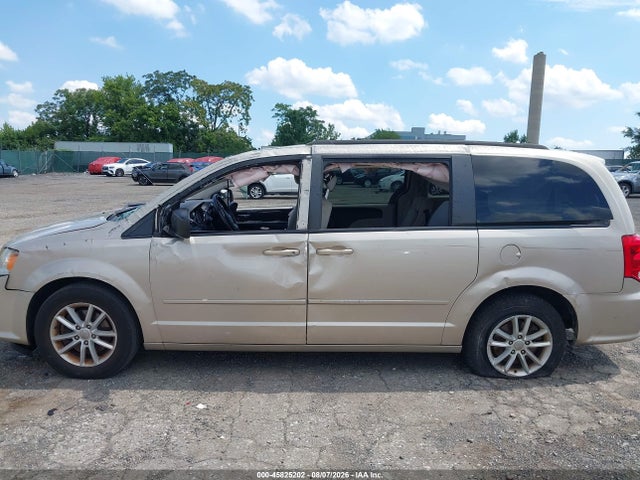 2C4RDGCGXFR524753 Dodge Grand Caravan Sxt