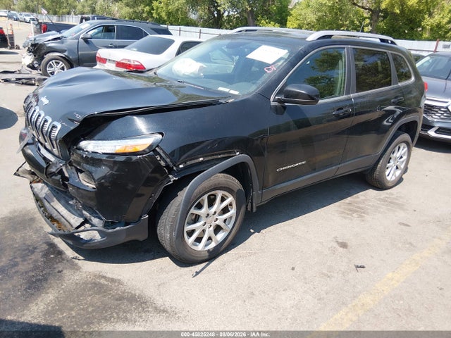 Jeep Cherokee Latitude 2017 1C4PJMCSXHD217978 Image 2
