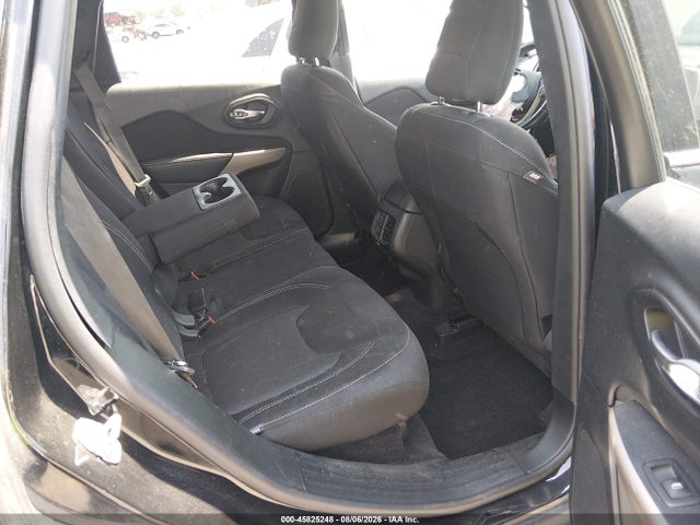 Jeep Cherokee Latitude 2017 1C4PJMCSXHD217978 Image 8