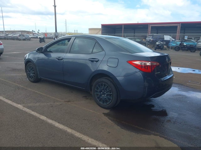 2017 Toyota Corolla Le მანქანა იყიდება აუქციონზე, vin: 5YFBURHE1HP674189, აუქციონის ნომერი: 45825256