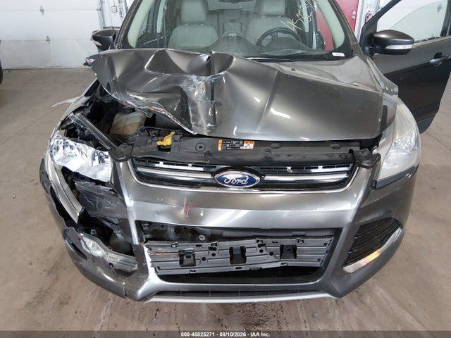 Продажа на аукционе авто 2015 Ford Escape Titanium, vin: 1FMCU9J90FUB30523, номер лота: 45825271