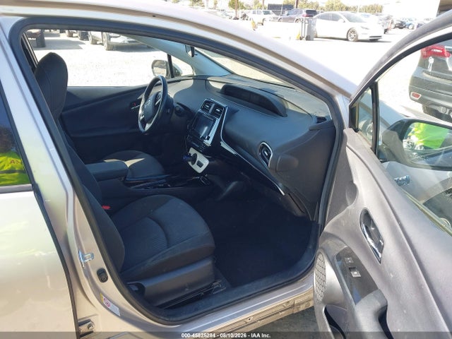 Toyota Prius Prime Plus 2017 JTDKARFP4H3038761 Image 5