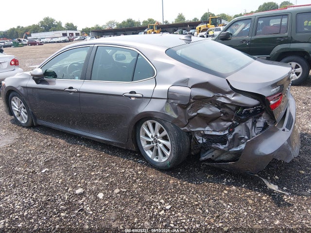 Aukcja sprzedaży 2021 Toyota Camry Le, vin: 4T1C11AK2MU520744, numer aukcji: 45825321