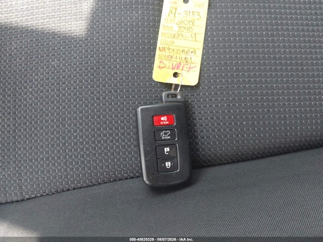 45825329 :رقم المزاد ، JTMRJREV2JD158119 vin ، 2018 Toyota Rav4 Hybrid Xle مزاد بيع