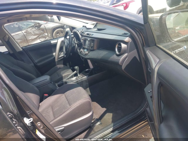 45825329 :رقم المزاد ، JTMRJREV2JD158119 vin ، 2018 Toyota Rav4 Hybrid Xle مزاد بيع