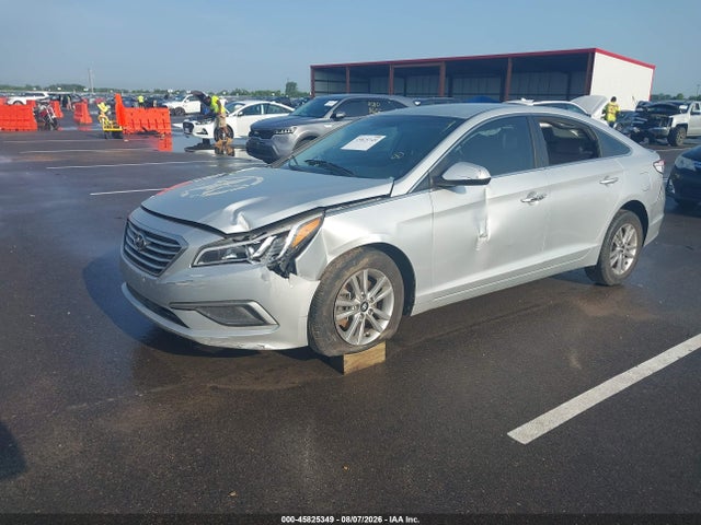 2017 Hyundai Sonata მანქანა იყიდება აუქციონზე, vin: 5NPE24AF9HH493251, აუქციონის ნომერი: 45825349
