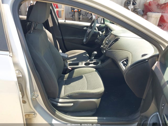 Chevrolet Cruze Lt Auto 2018 1G1BE5SM0J7147704 Image 5