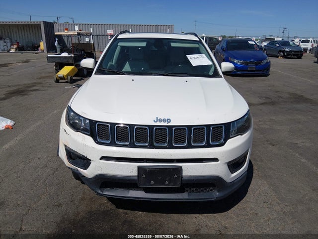 3C4NJCBBXKT614711 Jeep Compass Sun And Wheel Fwd