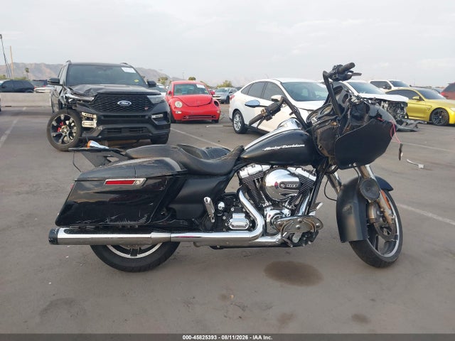Harley-Davidson Fltrx Road Glide 2016 1HD1KHM16GB635382 Image 12