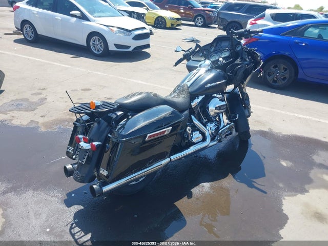Harley-Davidson Fltrx Road Glide 2016 1HD1KHM16GB635382 Image 4