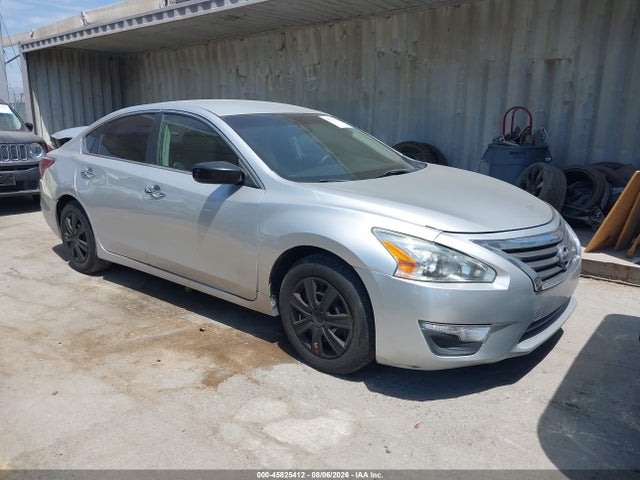 Auction sale of the 2013 Nissan Altima 2.5/s/sv/sl, vin: 1N4AL3AP3DC106526, lot number: 45825412