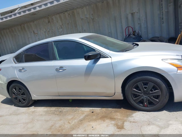 2013 Nissan Altima 2.5/s/sv/sl მანქანა იყიდება აუქციონზე, vin: 1N4AL3AP3DC106526, აუქციონის ნომერი: 45825412